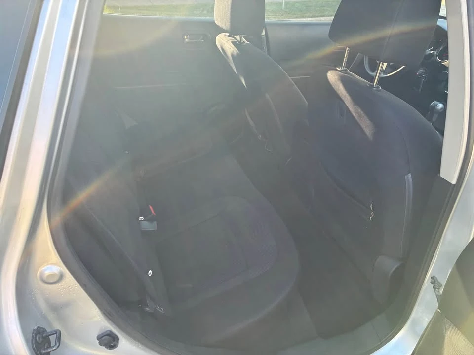 2011 Nissan Rogue - Image 11 of 11