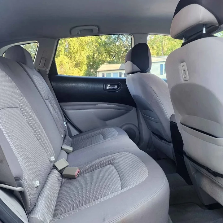 2011 Nissan Rogue - Image 10 of 11