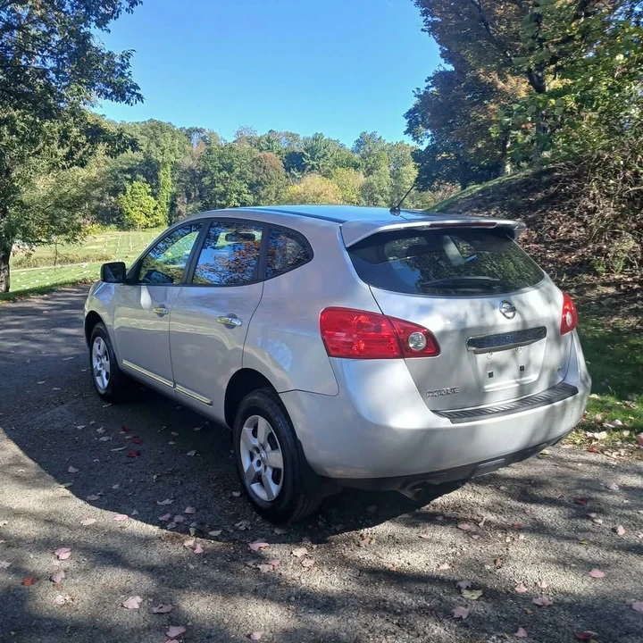 2011 Nissan Rogue - Image 3 of 13