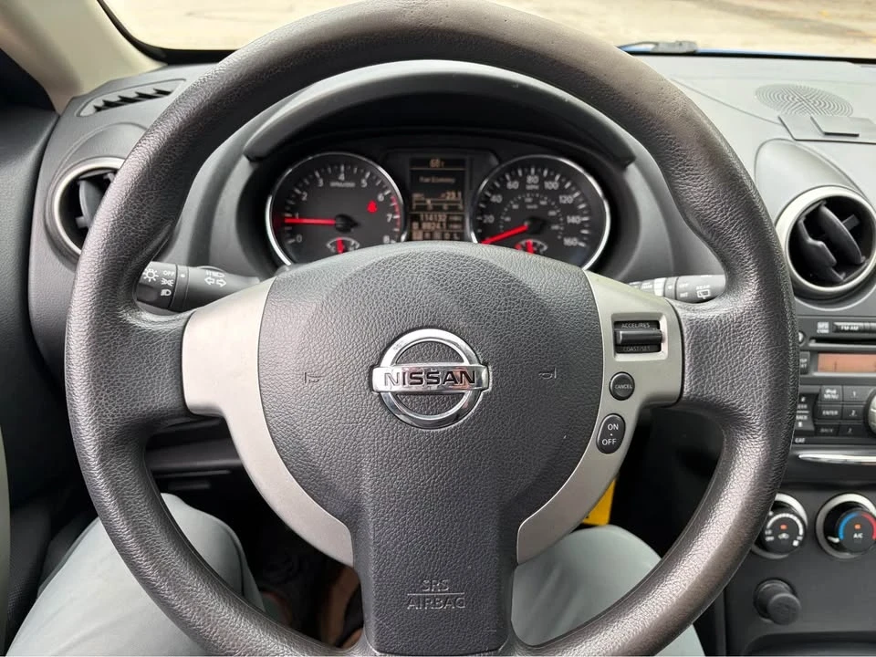 2011 Nissan Rogue - Image 6 of 12