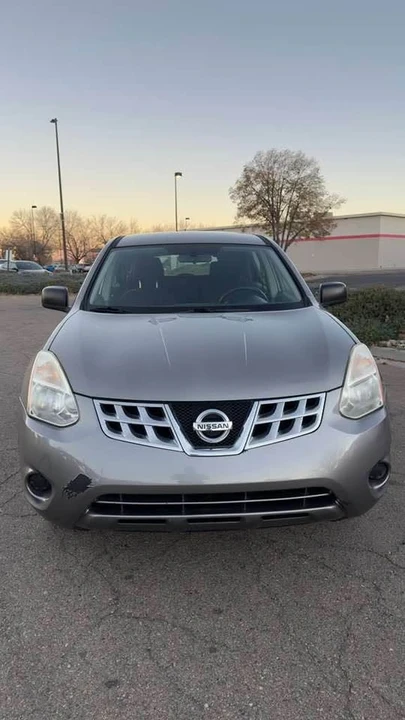 2011 Nissan Rogue - Image 2 of 18