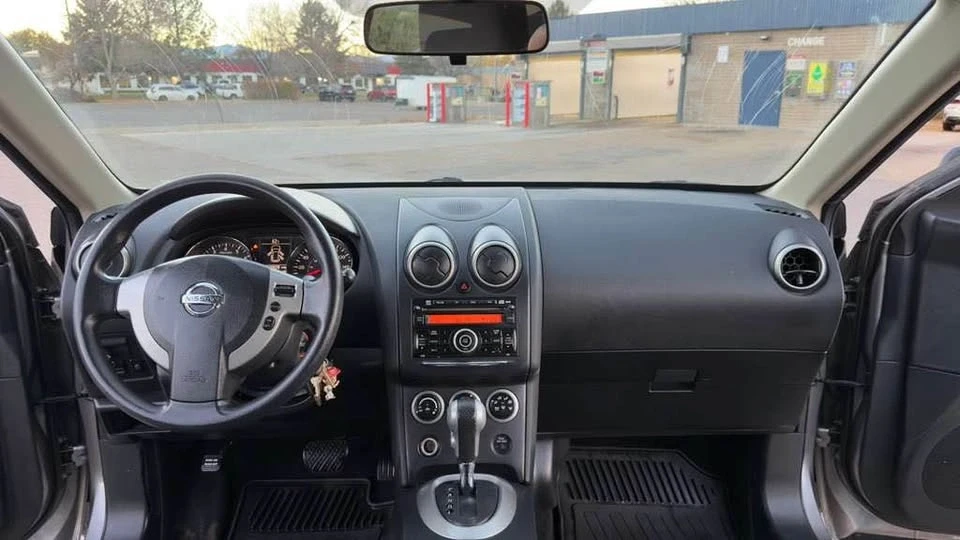 2011 Nissan Rogue - Image 14 of 18
