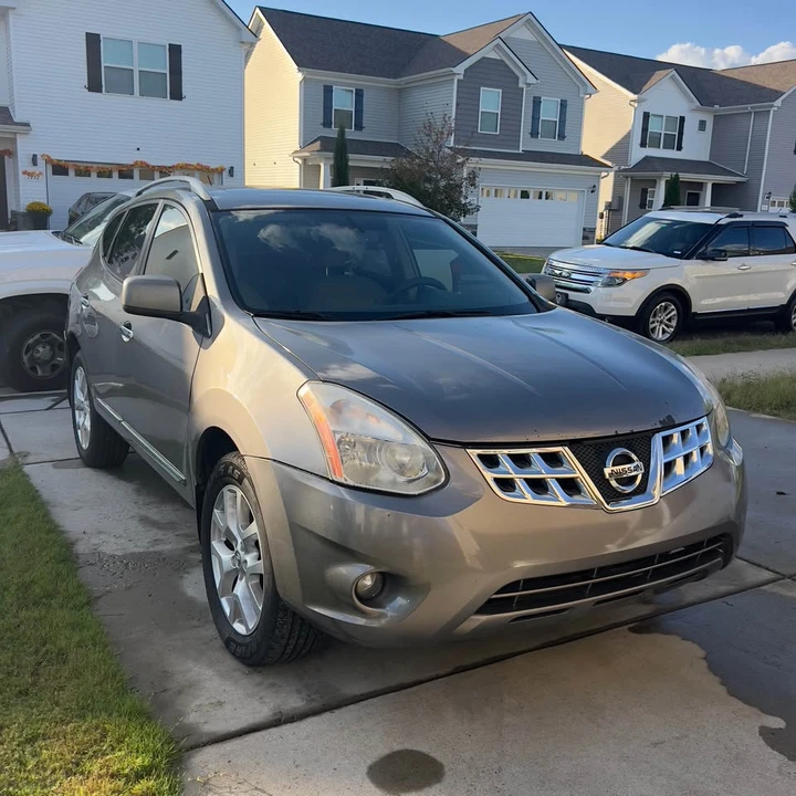 2011 Nissan Rogue - Image 7 of 13