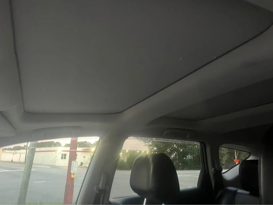 2011 Nissan Rogue - Image 9 of 11