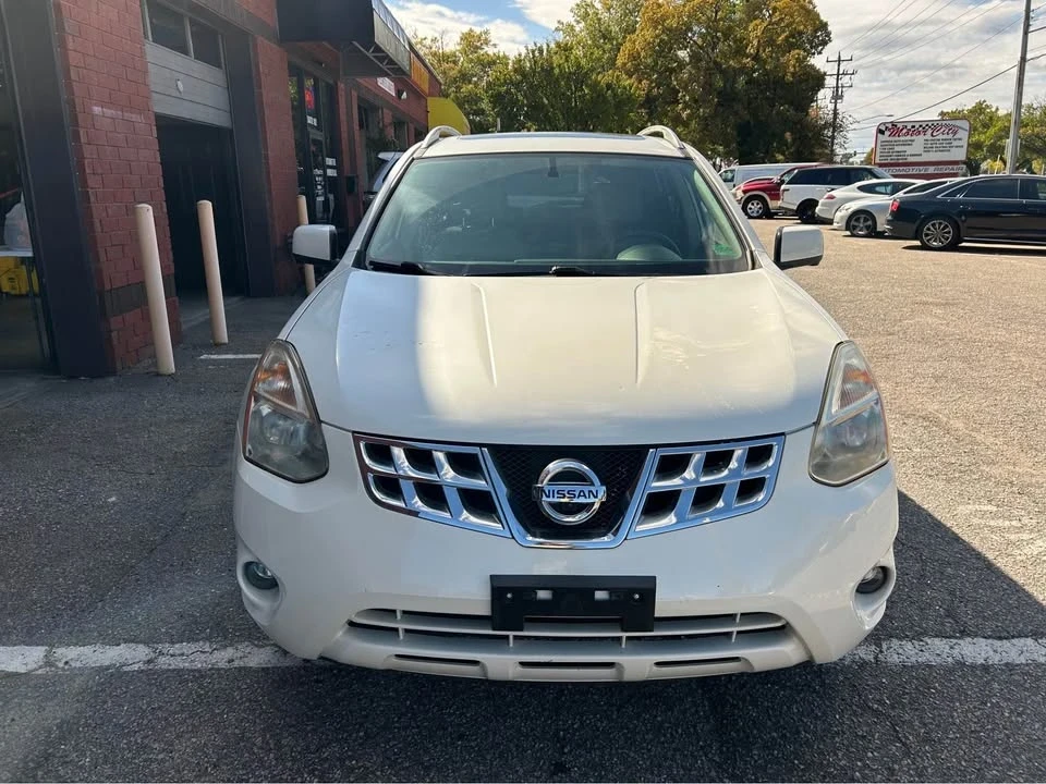 2011 Nissan Rogue - Image 3 of 9