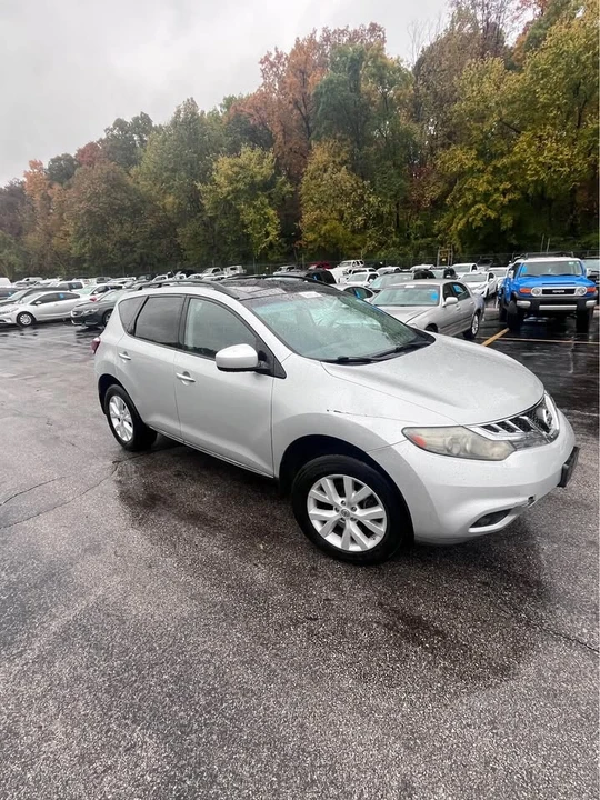 2011 Nissan Rogue - Image 2 of 11