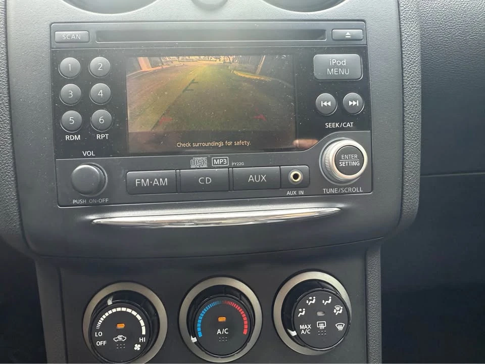 2011 Nissan Rogue - Image 10 of 10