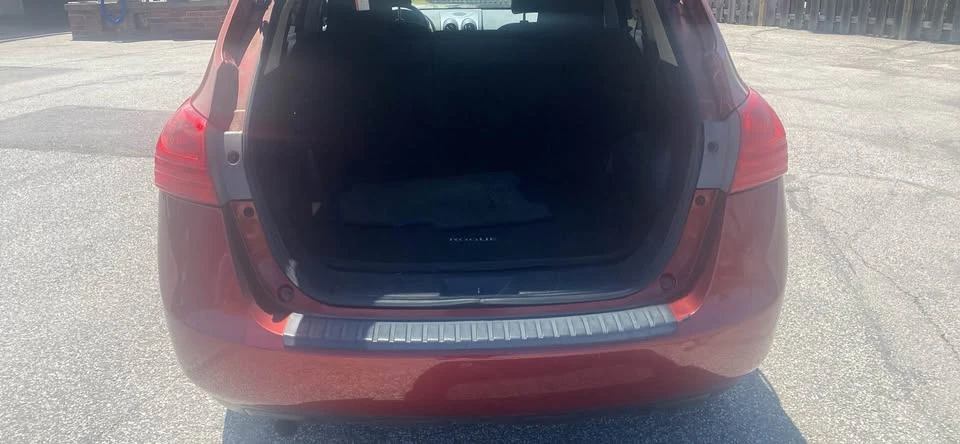 2011 Nissan Rogue - Image 12 of 14