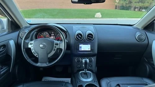 2011 Nissan Rogue - Image 9 of 15