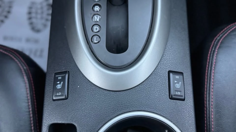 2011 Nissan Rogue - Image 14 of 15