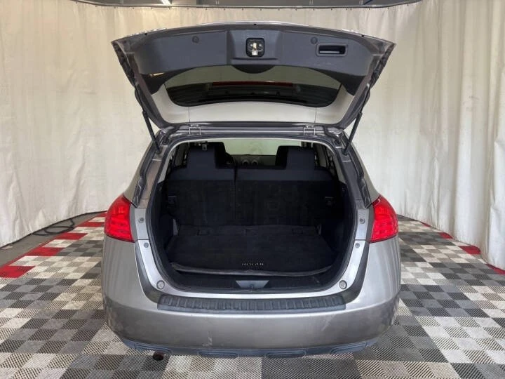 2011 Nissan Rogue - Image 8 of 17