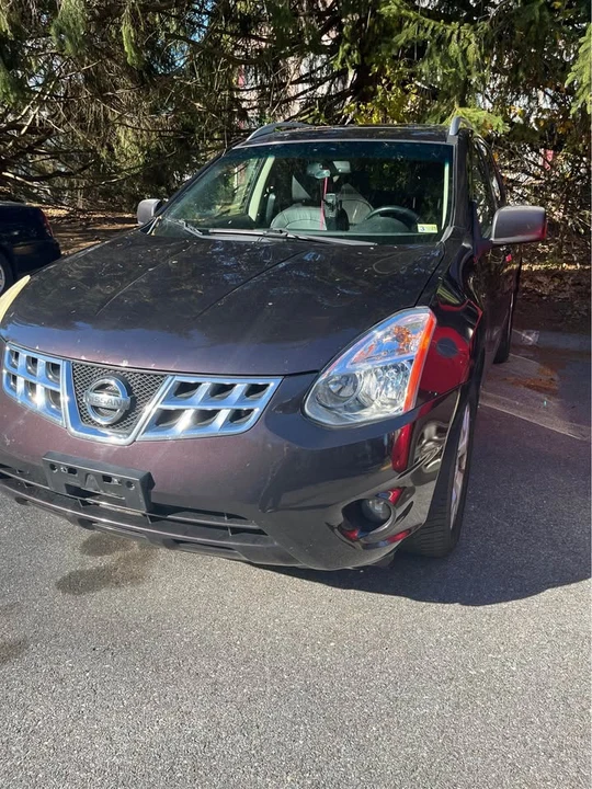 2011 Nissan Rogue - Image 3 of 3
