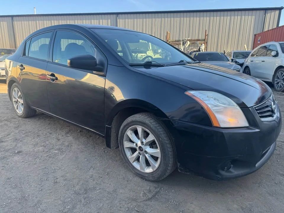 2011 Nissan Sentra 6th Gen - Image 4 of 8