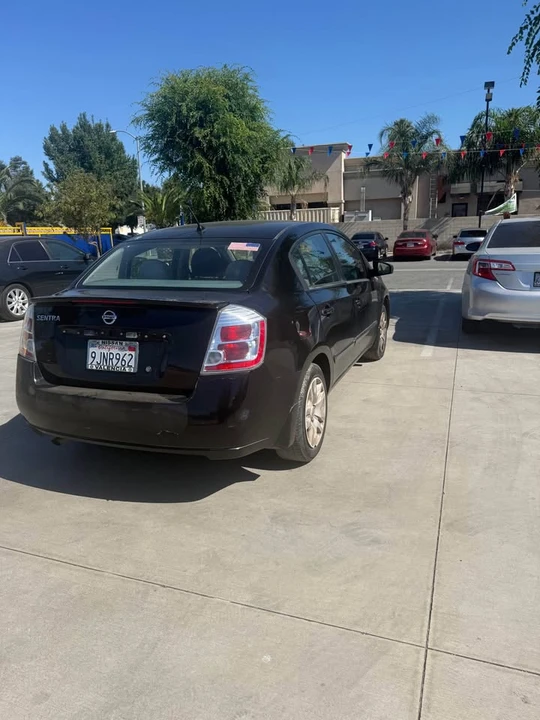2011 Nissan Sentra 6th Gen - Image 2 of 6