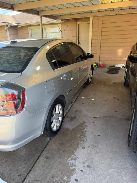 2011 Nissan Sentra 6th Gen - Image 5 of 8