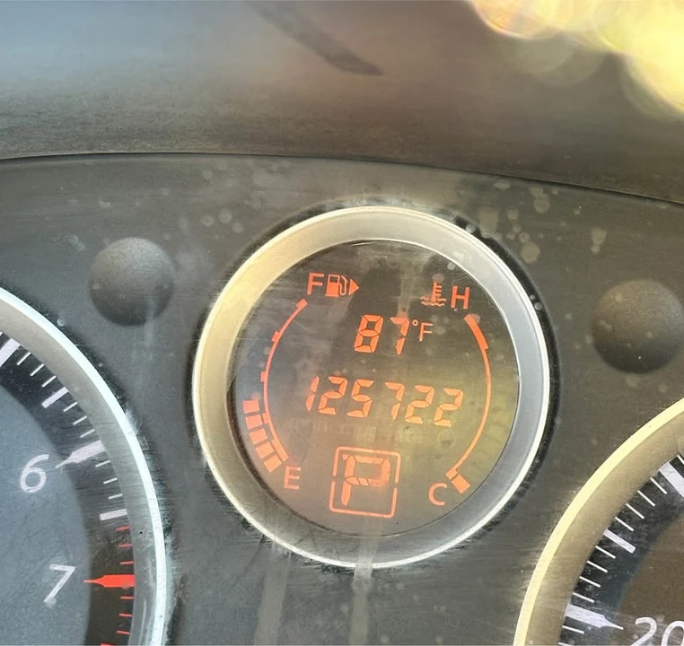 2011 Nissan Sentra 6th Gen - Image 3 of 3