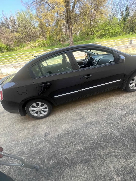 2011 Nissan Sentra 6th Gen - Image 5 of 14