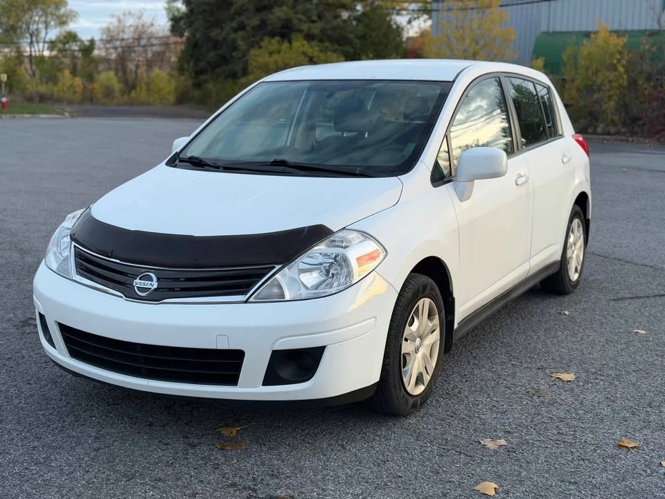 2011 Nissan Versa - Image 3 of 11