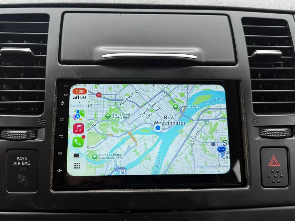 2011 Nissan Versa - Image 15 of 17