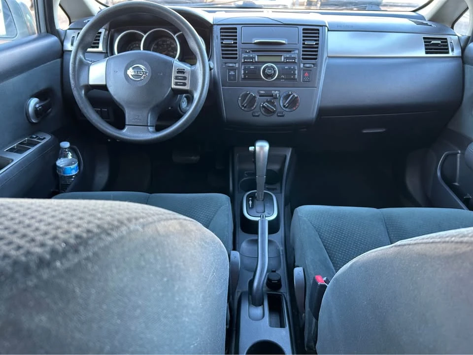 2011 Nissan Versa - Image 8 of 12