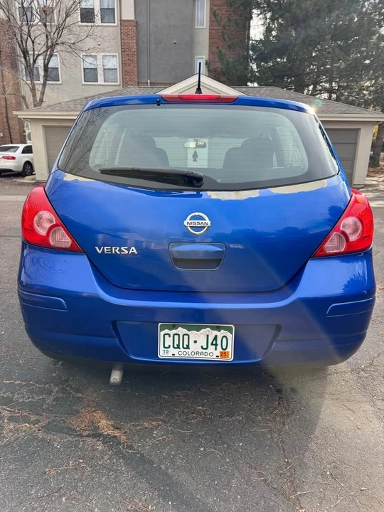 2011 Nissan Versa - Image 4 of 16