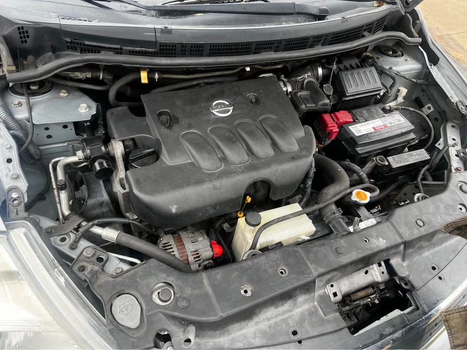 2011 Nissan Versa - Image 9 of 9
