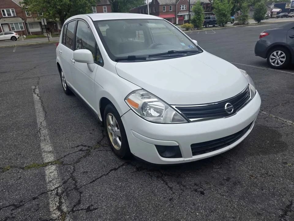 2011 Nissan Versa - Image 16 of 16