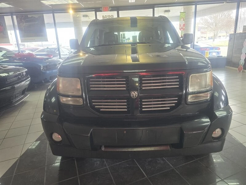 2011 Dodge Nitro - Image 2 of 4