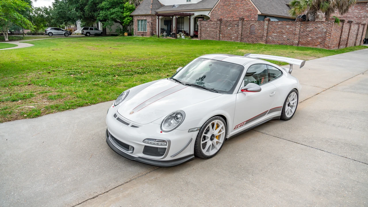 2011 Porsche 997 GT3 RS 4.0 - Image 12 of 31