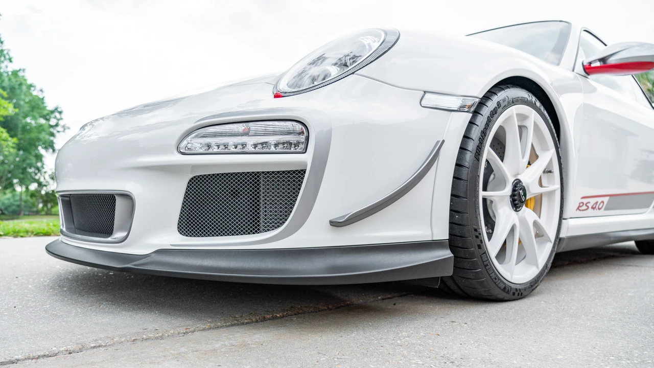 2011 Porsche 997 GT3 RS 4.0 - Image 25 of 31