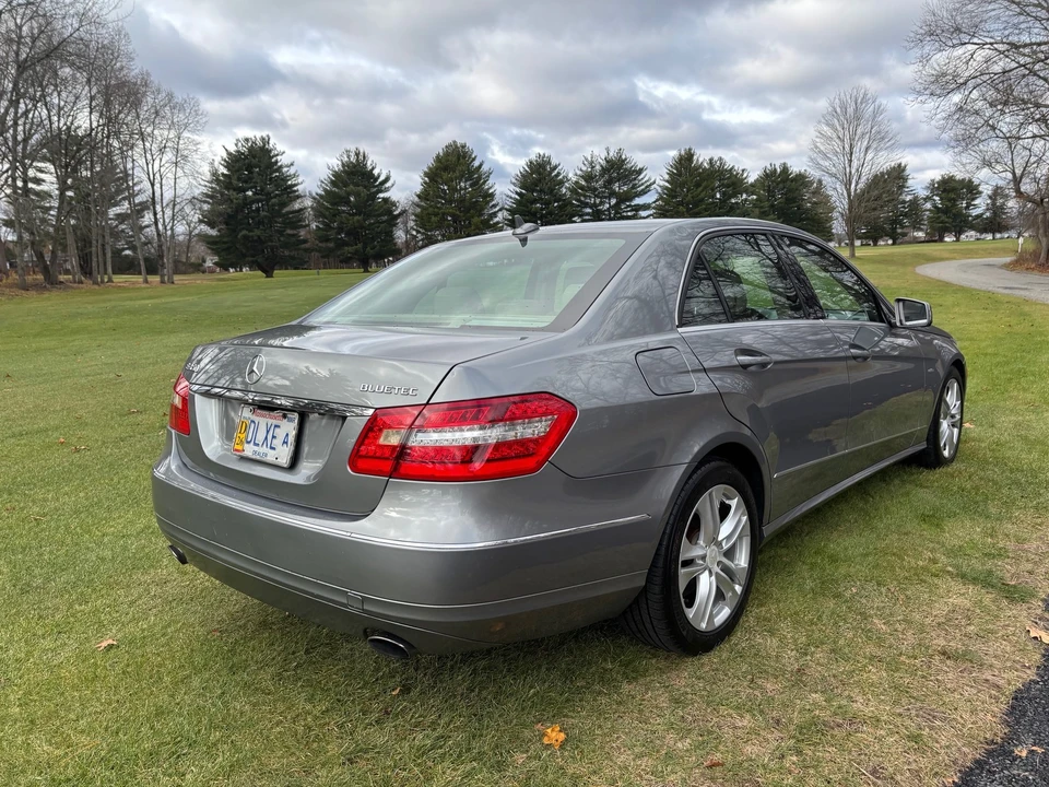 2011 Mercedes-Benz W212 E-Class - Image 4 of 21