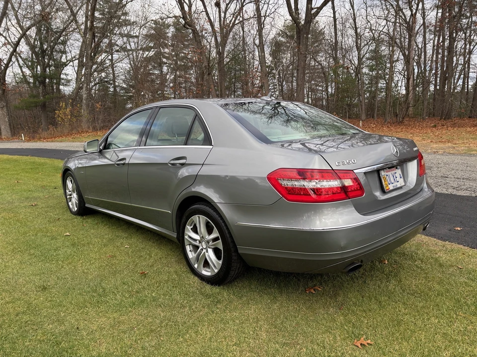 2011 Mercedes-Benz W212 E-Class - Image 3 of 21