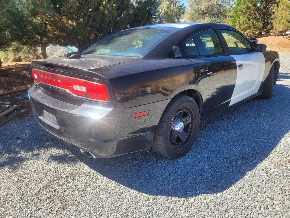 2011 Dodge Charger 7th Gen - Image 10 of 10