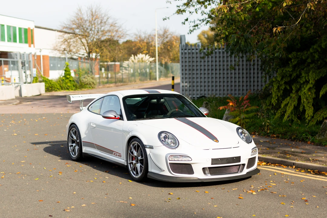2011 Porsche 997 GT3 RS - Image 16 of 31