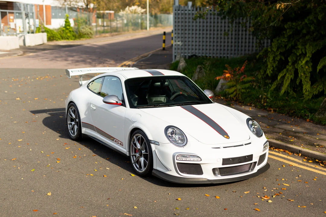 2011 Porsche 997 GT3 RS - Image 17 of 31