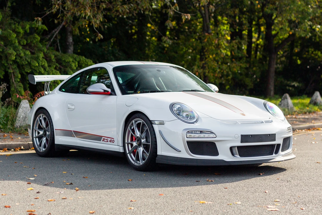 2011 Porsche 997 GT3 RS - Image 2 of 31