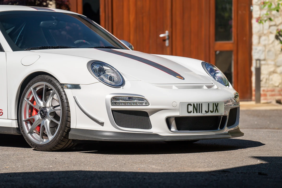 2011 Porsche 997 GT3 RS - Image 24 of 31
