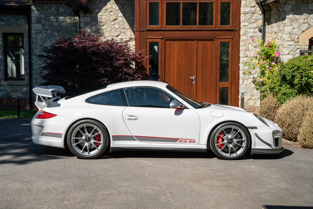 2011 Porsche 997 GT3 RS - Image 5 of 31
