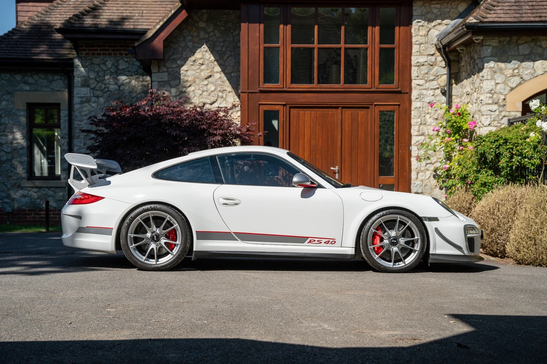 2011 Porsche 997 GT3 RS - Image 14 of 31