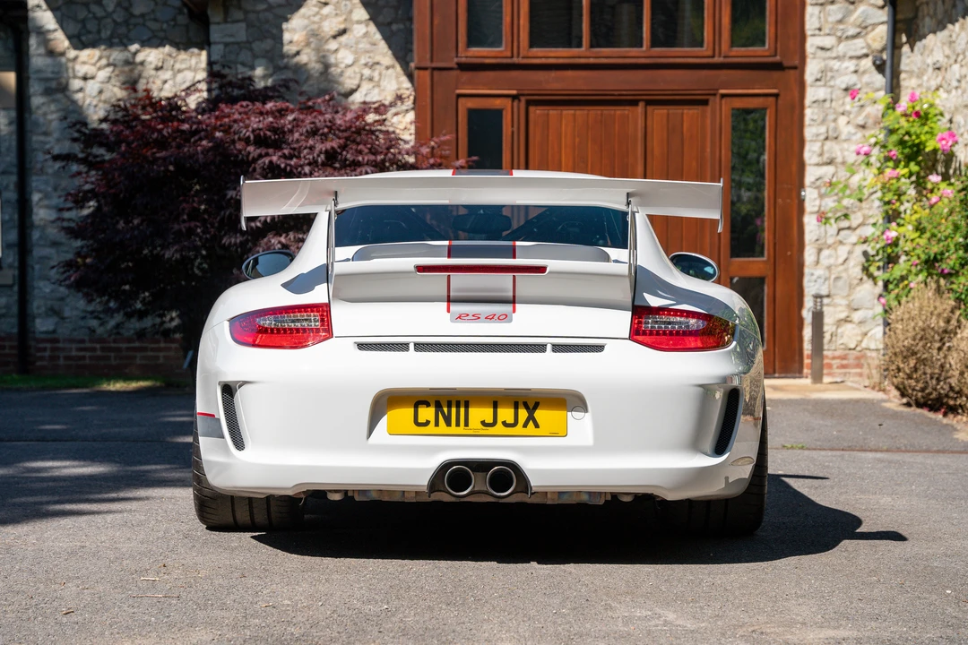 2011 Porsche 997 GT3 RS - Image 16 of 31