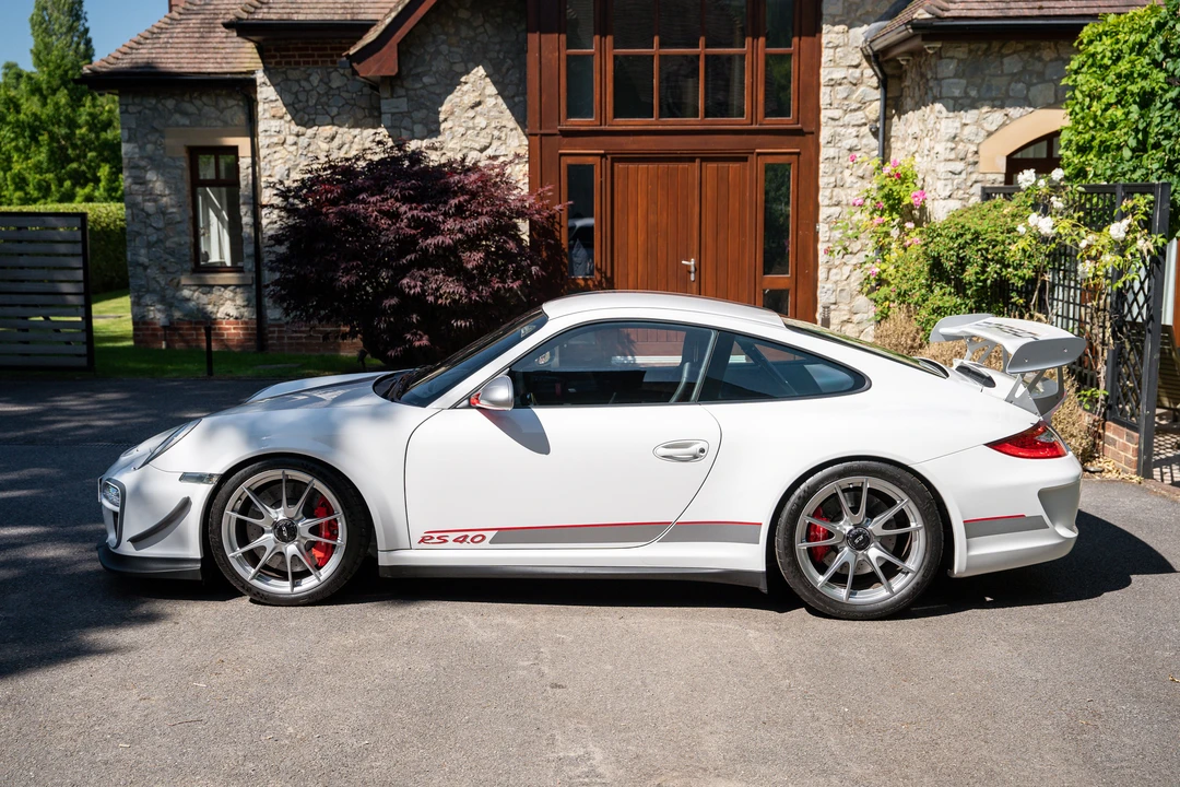 2011 Porsche 997 GT3 RS - Image 18 of 31