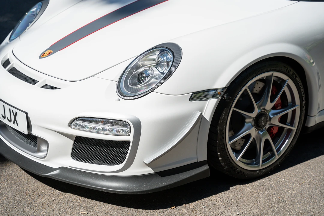 2011 Porsche 997 GT3 RS - Image 25 of 31