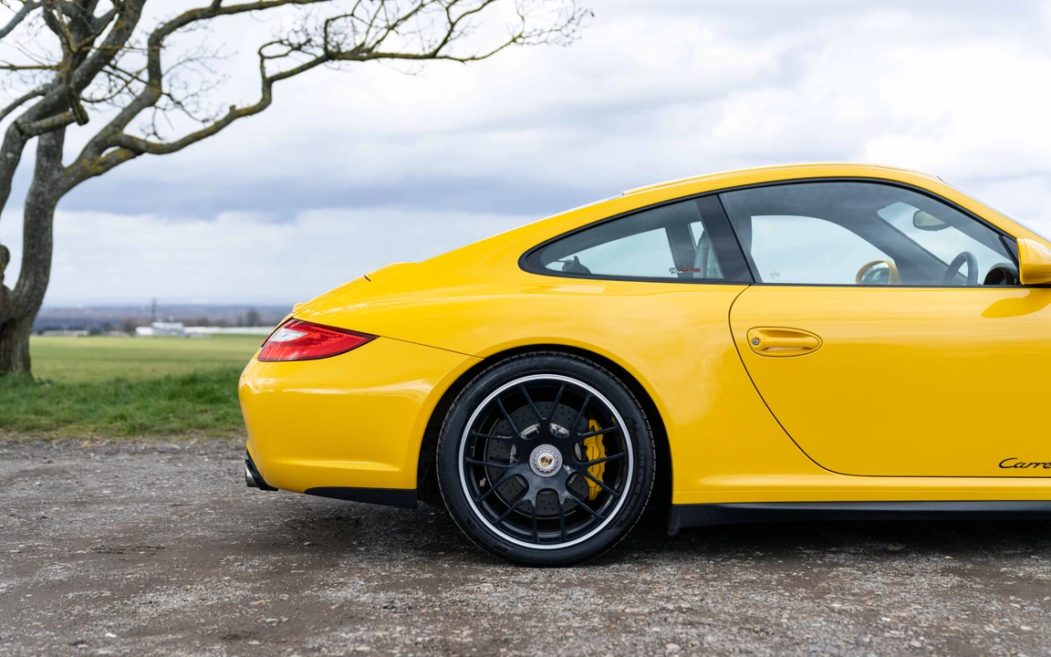 2011 Porsche 997 Carrera GTS - Image 18 of 31