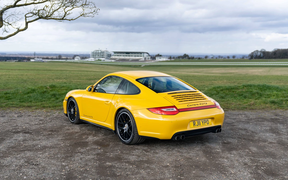 2011 Porsche 997 Carrera GTS - Image 14 of 31