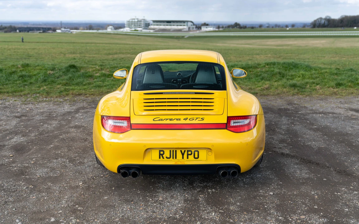2011 Porsche 997 Carrera GTS - Image 16 of 31