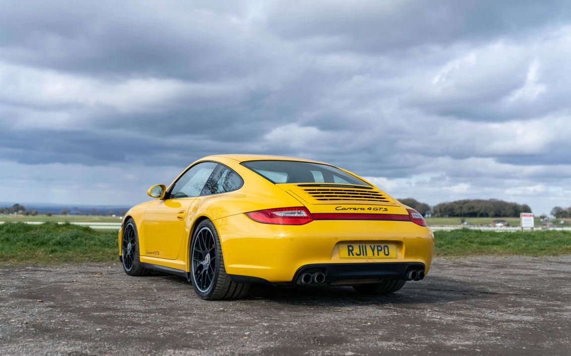 2011 Porsche 997 Carrera GTS - Image 17 of 31