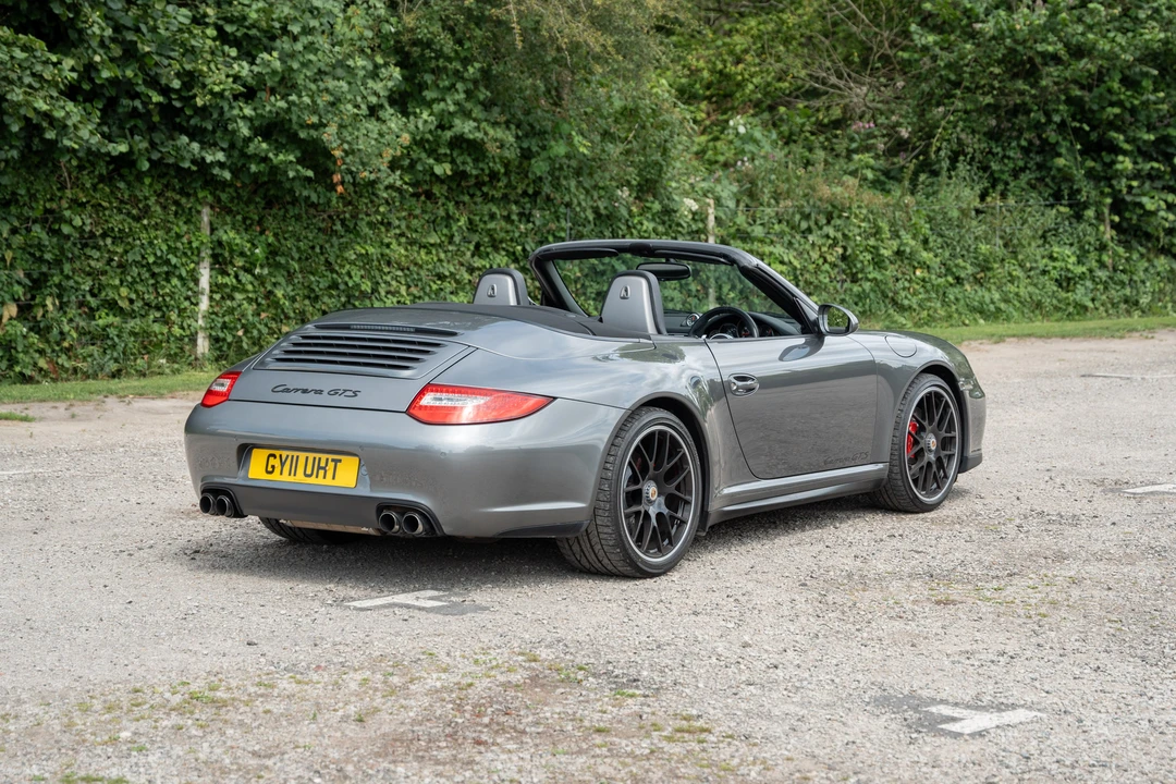 2011 Porsche 997 Carrera S - Image 8 of 31