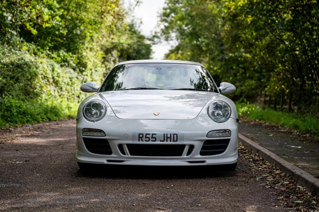 2011 Porsche 997 Carrera GTS - Image 3 of 31
