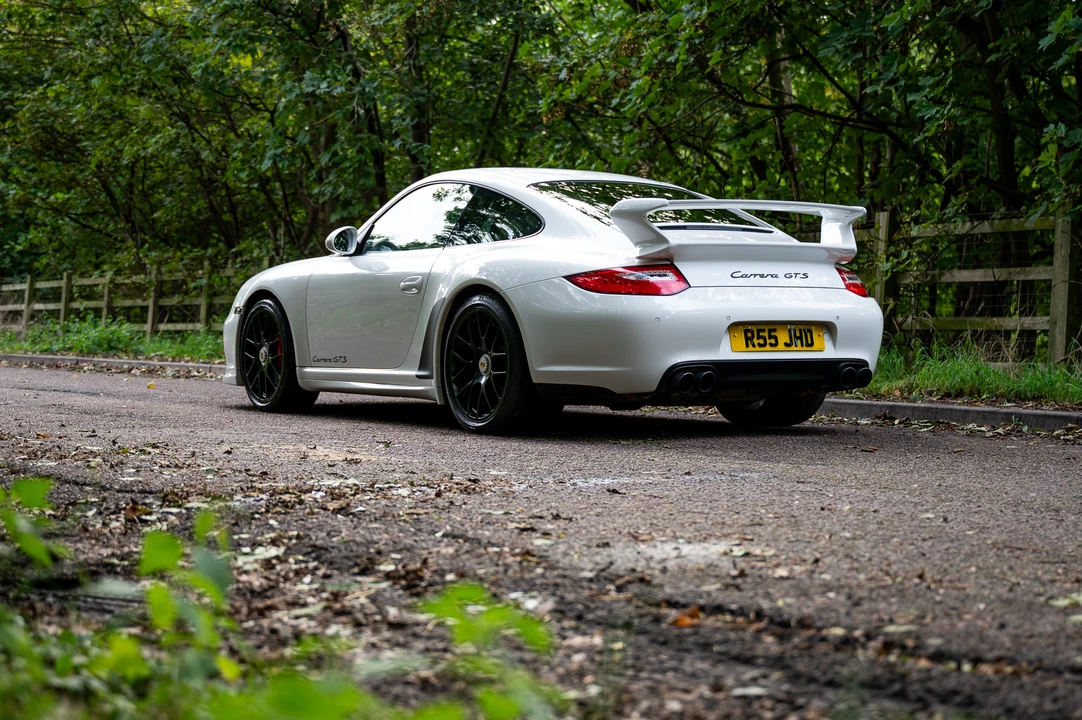 2011 Porsche 997 Carrera GTS - Image 22 of 31
