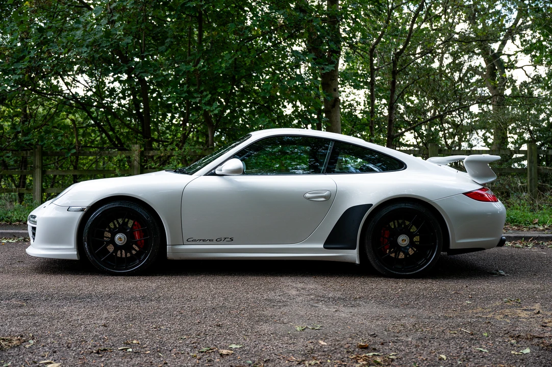 2011 Porsche 997 Carrera GTS - Image 17 of 31